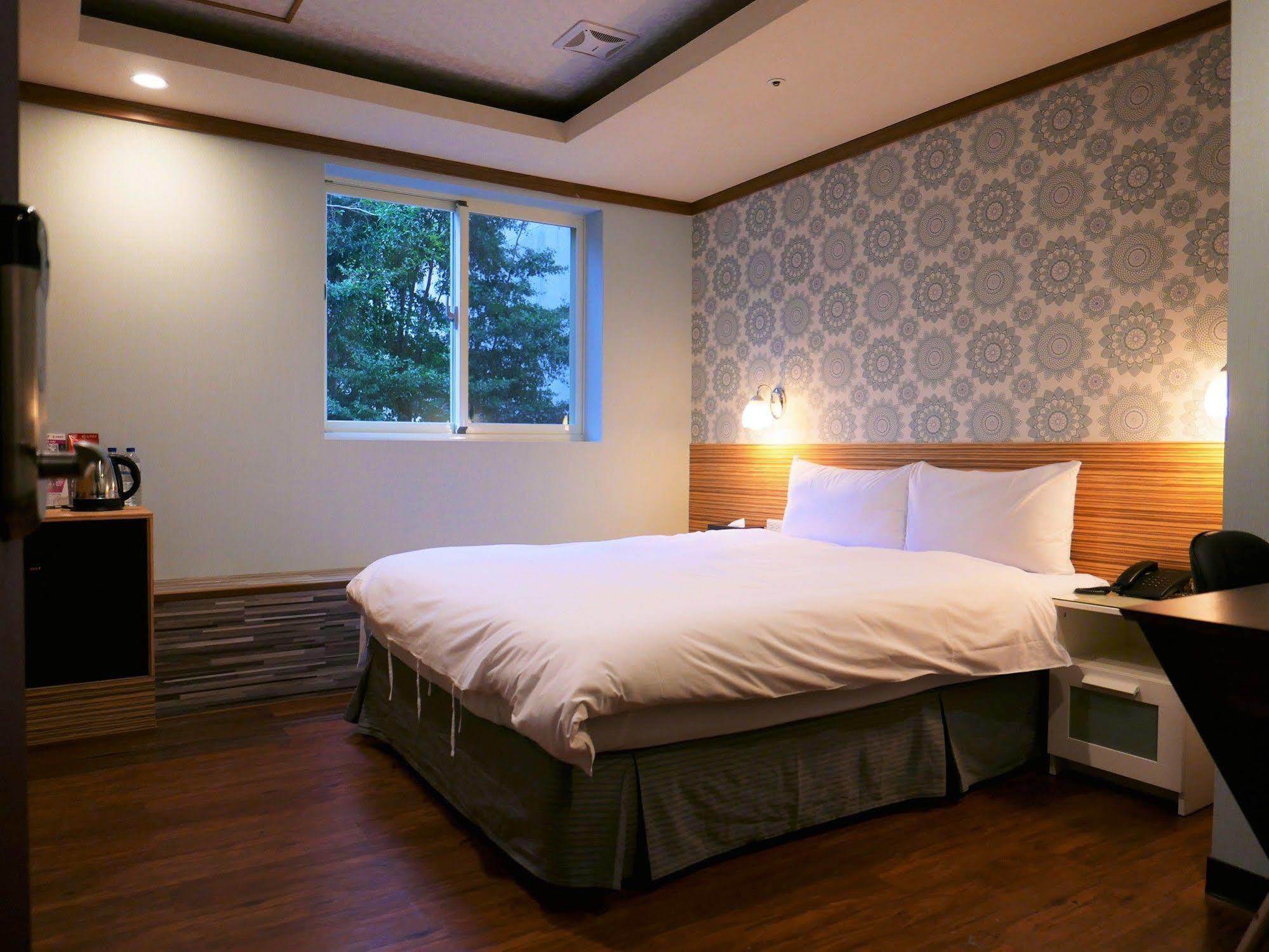 泊居旅店 Oursinn Hotel Tchaj-pej Exteriér fotografie
